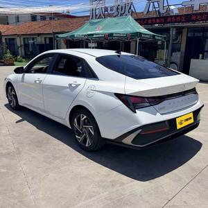 Hyundai Elantra 2025 Usado, 1.5L CVT, Bajo Kilometraje, Buen Estado, Sedán Familiar, Vehículo de <span class=keywords><strong>Segunda</strong></span> <span class=keywords><strong>Mano</strong></span>, Económico, de Gasolina, en Venta - Product Image 3