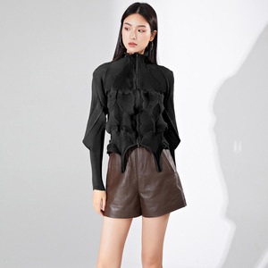 Camisa informal irregular plisada de Otoño de Miyake, <span class=keywords><strong>blusa</strong></span> elegante holgada y versátil para mujer con protección solar - Product Image 3