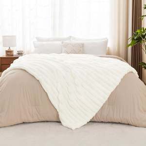 White Throw Blanket for Couch, Super Soft Cozy Warm <b>Fluffy</b> Plush Blankets , Cute Faux Fur Lightweight Blanket - Product Image 5