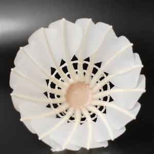 डन्रन डॉ-07 पेशेवर प्रशिक्षण बैडमिंटन शटलकॉक कस्टम लोगो को सीधे पंख 2 परतों कोर्क बैडमिंटन बॉल - Product Image 1