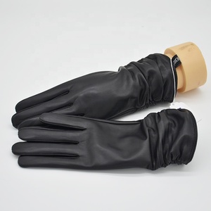 Meilleures ventes Gants en cuir de mouton à la mode pour femmes Mitaines d'<span class=keywords><strong>hiver</strong></span> chaudes avec écran tactile Style uni pour une utilisation quotidienne en extérieur - Product Image 5