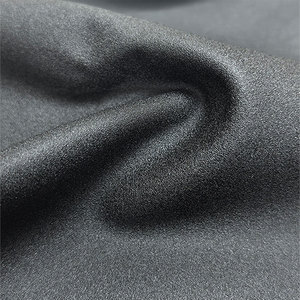 Revêtement de siège souple semi-PU à grain grossier, extensible dans les 4 sens, résistant à l'usure et imperméable pour <span class=keywords><strong>moto</strong></span> électrique et vélo - Product Image 4