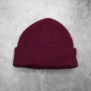 100% bông dệt kim Beanie Mũ biểu tượng tùy chỉnh 2023 phong cách mới