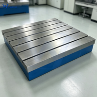 Table modulaire grande en fonte anti-déformation certifiée CE OEM avec plateforme à rainures en T pour l'inspection optique des semi-conducteurs