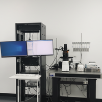Sistema de Mapeo de Calcio y Contracción para Aplicaciones de Análisis de Movimiento y Transitorios de Calcio en Cardiomioscitos in Vitro