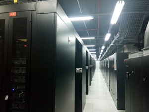 Centre de données micro-module intégré professionnel avec surveillance DCIM intelligente et optimisation énergétique pour l'IT d'entreprise et <span class=keywords><strong>la</strong></span> colocation - Product Image 6