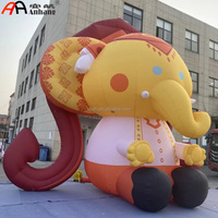 Modèle géant gonflable d'éléphant Ganesha thaïlandais, énorme mascotte de dieu hindou pour la décoration de festivals religieux et d'événements en plein air