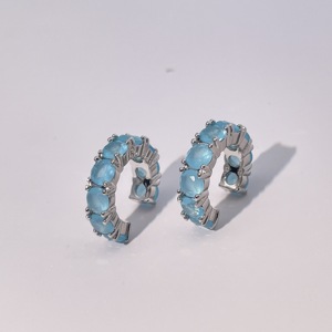 ต่างหูห่วงแบบคลาสสิกสำหรับผู้หญิงจาก Tianyu Gems ชุบทองบนทองเหลือง ประดับด้วยเพชรคิวบิกเซอร์โคเนีย สีเขียวอมฟ้า/เขียวอมเหลือง/น้ำเงิน - Product Image 3