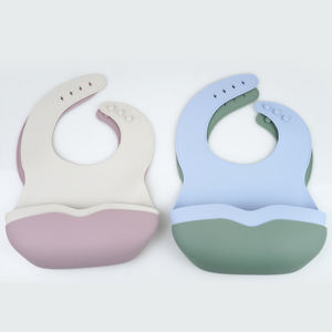 Bavoirs pour bébé en <span class=keywords><strong>caoutchouc</strong></span> <span class=keywords><strong>naturel</strong></span> personnalisés sans BPA Plaque de sucette étanche en silicone avec bouton de fermeture Attrape-miettes - Product Image 3