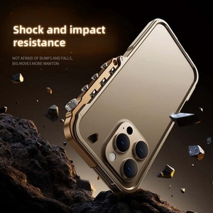 Hot Trend Marco <span class=keywords><strong>de</strong></span> aluminio Funda <span class=keywords><strong>de</strong></span> teléfono <span class=keywords><strong>de</strong></span> lujo para <span class=keywords><strong>iPhone</strong></span> 16 Diseño antisísmico Disipación <span class=keywords><strong>de</strong></span> calor para <span class=keywords><strong>Amazon</strong></span> Exclusivo Sin soporte - Product Image 2