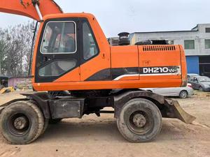 รถขุดล้อยาง Doosan DH210W-7 มือสอง พร้อมภาพวาดลายดั้งเดิม รถขุด Doosan DH210W-7 สภาพดี เครื่องยนต์และยางอย่างดี - Product Image 6