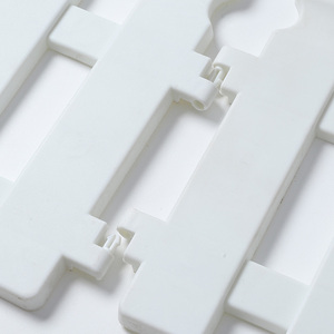 Offre Spéciale fournitures de jardin panneau de clôture en plastique blanc décor de jardin clôture équipement de Sport clôture en gazon artificiel - Product Image 4