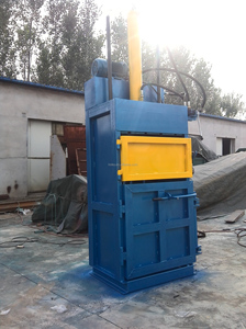 ऊर्ध्वाधर हाइड्रोलिक WAST कम्पेक्टर गत्ता बॉक्स baling प्रेस हाइड्रोलिक इस्तेमाल कपड़ों baling प्रेस मशीन बेलर