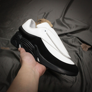 รองเท้าหนังและหนังกลับแบบสวมใส่สบาย ดีไซน์เรียบง่าย เหมาะสำหรับผู้ชายและผู้หญิง สีดำ สีแดง ระบายอากาศได้ดี ใช้ได้กับชุดสูท - Product Image 2