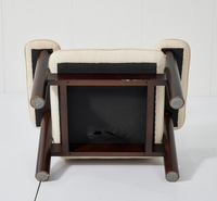 Fauteuil moderne en tissu beige tissé avec pieds en bois foncé, accoudoirs, chaise de loisirs écologique pour la maison, le bureau, élégante et confortable