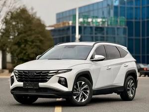 Autos Usados Hyundai <span class=keywords><strong>Tucson</strong></span> <span class=keywords><strong>2022</strong></span> 2.0L Híbrido Edición Premium 2.0L 150 L4 Vehículo Híbrido SUV de 5 Puertas y 5 Asientos - Product Image 1