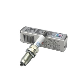 Bujía PZFR6R para NGK Platinum OE MD336367 5758 para <span class=keywords><strong>AUDI</strong></span> <span class=keywords><strong>A1</strong></span> BYD F3/G5/G6/S6/S7 - Product Image 4