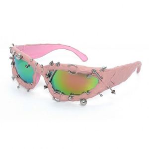 Blauwe En Roze Sport Zonnebril Voor Heren Mode Steampunk Halloween Tinten Voor Feesten Y2 K Gafas De Sol Met Donkere Lijm - Product Image 1