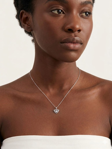 Ornements de cou au motif d'ange rêveux, bijoux de cou ovales en argent sterling de qualité supérieure avec maillons de câble, reliés à deux boucles supérieures pour femmes - Product Image 5