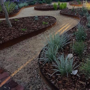 Flexible Corten Steel Garden <b>Edging</b> Border for Flower Beds Landscape with Powder Coated Finish Outdoor OEM ODM - Product Image 3