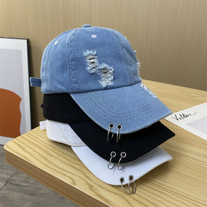 Cappello da cowboy coreano distressed con fori, unisex, con anello di fissaggio, stile hip hop, street dance, retrò, semplice, personalizzato, sportivo, in denim, stile Hong Kong - Product Image 1
