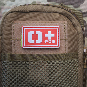 Lichtgevende Pvc Rubber Badges Voor Bloedgroep Identificatie Meerdere Kleuren Met Haak Lus Back Back Outdoor Tactische Patches - Product Image 5