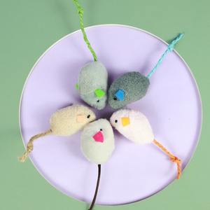 Augmenter la sagesse jouets interactifs chat jouets souris dans les cages boules de souris en peluche chat drôle colle la souris dans une cage katten - Product Image 4