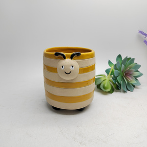 Maceta de cerámica para suculentas, decoración nórdica para el hogar, <span class=keywords><strong>abeja</strong></span>, orquídea, dorada, hecha a mano, barata, venta al por mayor - Product Image 3