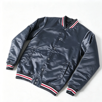 Blouson universitaire personnalisé en satin, col montant, broderie frontale, respirant, pour homme, hiver, style bomber, rayé, production en gros
