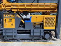 CNSW680C Foreuse hydraulique sur chenilles en acier de 680 m de profondeur avec moteur diesel Cummins et pompe à boue, vitesse de forage rapide
