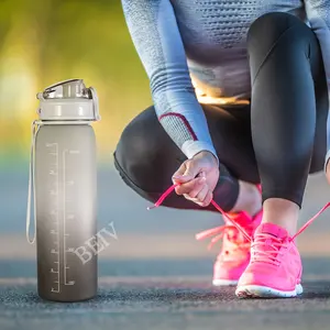 Kustom Bpa Gratis Motivasi Anak Bersepeda Trendy Waktu Ditandai Hot Cold 32Oz Gym Tritan Water Bottlees dengan Logo Kustom