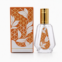 Vente en gros de flacons de parfum en verre vides de luxe avec logo personnalisé, bouchon pulvérisateur décoratif et boîte en papier assortie