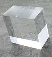 Blocs acryliques modernes en gros, blocs acryliques moulés, cube transparent, décoration d'intérieur luxueuse et écologique