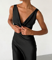 Nouvelle robe de soirée élégante pour femme en satin noir, col bénitier, sans manches, longueur ras du sol