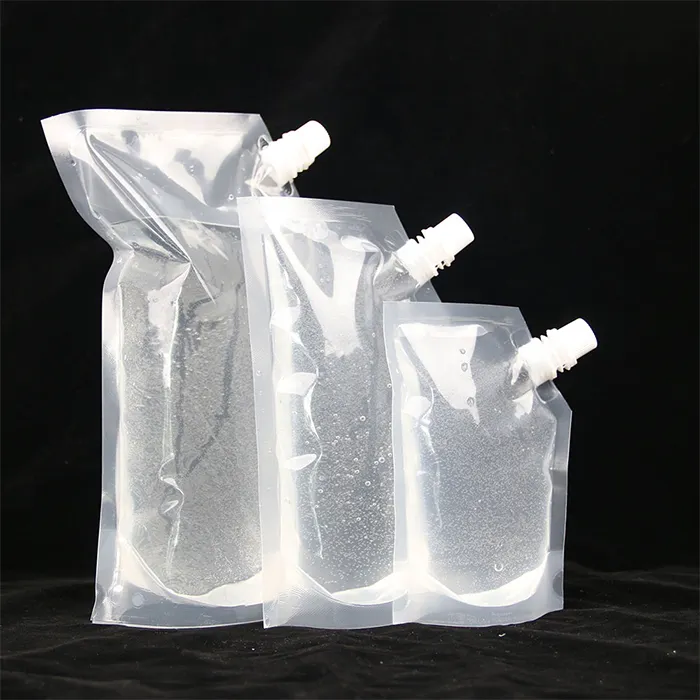 Plastik yüksek kaliteli sıvı 100ml 200ml 250ml 500ml suyu özel stand up emzikli torbalar