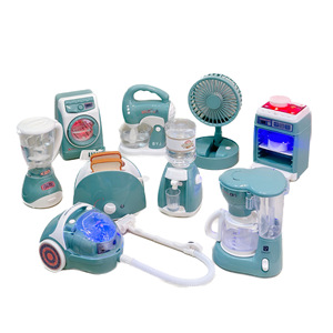 Giocattoli per Bambini: Set Cucina con Piccoli Elettrodomestici, Lavatrice Elettrica, Macchina per Caffè e Succhi, in Scatola Colorata di Plastica - Product Image 5