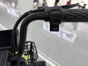 Precio de Fábrica, Motocicleta Eléctrica para Adultos de 48V 350W y 2 Ruedas, 3 Velocidades, Motor sin Escobillas, Batería de Litio de 50 km de Autonomía - Product Image 2