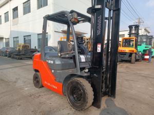 Meilleures ventes, utilisé pour 8FD25, chariot élévateur à contrepoids au GPL de 3 tonnes, chariot élévateur hydraulique pour entrepôt à Shanghai - Product Image 5