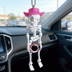 Colgante de coche con forma de esqueleto con sombrero y disco dorado, material ABS, decoración interior de coche, estilo europeo - Product Image 4