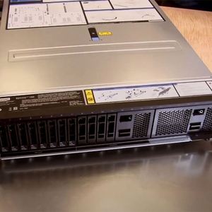 เซิร์ฟเวอร์แร็ค ThinkSystem SR850 V2 รุ่นดั้งเดิม 24SFF Xeon Platinum 8376HL 32GB 540-8i 2*2400 W 2U - Product Image 2