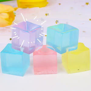 Mini jouet mochi souple en forme de bloc de glace, jouets à presser pour enfants, jouets sensoriels anti-stress, jouets mignons et collants pour soulager l'anxiété - Product Image 4