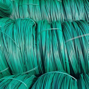 Fil métallique enduit de PVC extra durable, résistant à la corrosion et aux chocs, pour clôtures 3D de routes, écoles, terrains de jeux, plantes grimpantes et fermes - Product Image 5