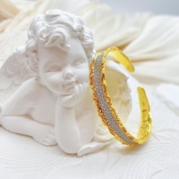 S925 Vergoldetes Zirkon-Besetztes Wellenrand-Offenes Manschettenarmband