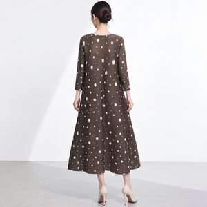 High Quality Miyake Pleats Women's Romantic Vintage Elegant <b>Maxi</b> <b>Dresses</b> 2025-2026 Plus Size Dot Puff <b>Sleeves</b> Crew Neck Empire - Product Image 3