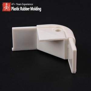 Conector de Esquina de Plástico Moldeado por Inyección de Alta Precisión Personalizado, Conector de 90 Grados para Muebles y Ensamblaje de Estructuras Industriales - Product Image 2