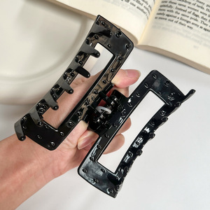 Molletta per capelli rettangolare da donna creativa e flessibile in gomma morbida in Silicone per uso quotidiano - Product Image 3