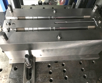 Service de moulage par injection sur mesure, tubes en plastique PP antistatiques résistants à haute pression renforcés de fibres de verre avec filetages