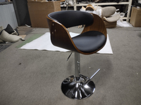 Chaise de bar moderne de luxe réglable de haute qualité avec plateau en corne pour bar à domicile, salon, hôtel et usage commercial en contreplaqué et PU