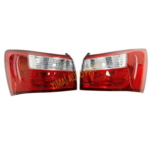 Ensemble de feux arrière de voiture pour <span class=keywords><strong>KIA</strong></span> <span class=keywords><strong>Rio</strong></span> Sedan Halogen 2012-2016 92401-1W010 92401-1W000 92402-1W000 - Product Image 1