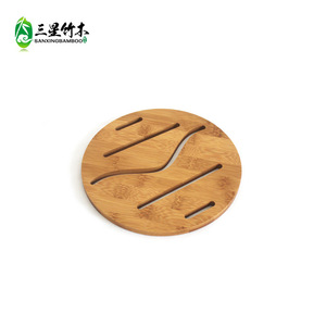 Posavasos de bambú aislante del calor, base para platos y tazas de madera maciza antideslizante, bonita y creativa alfombrilla de bambú hueca, personalizable - Product Image 2